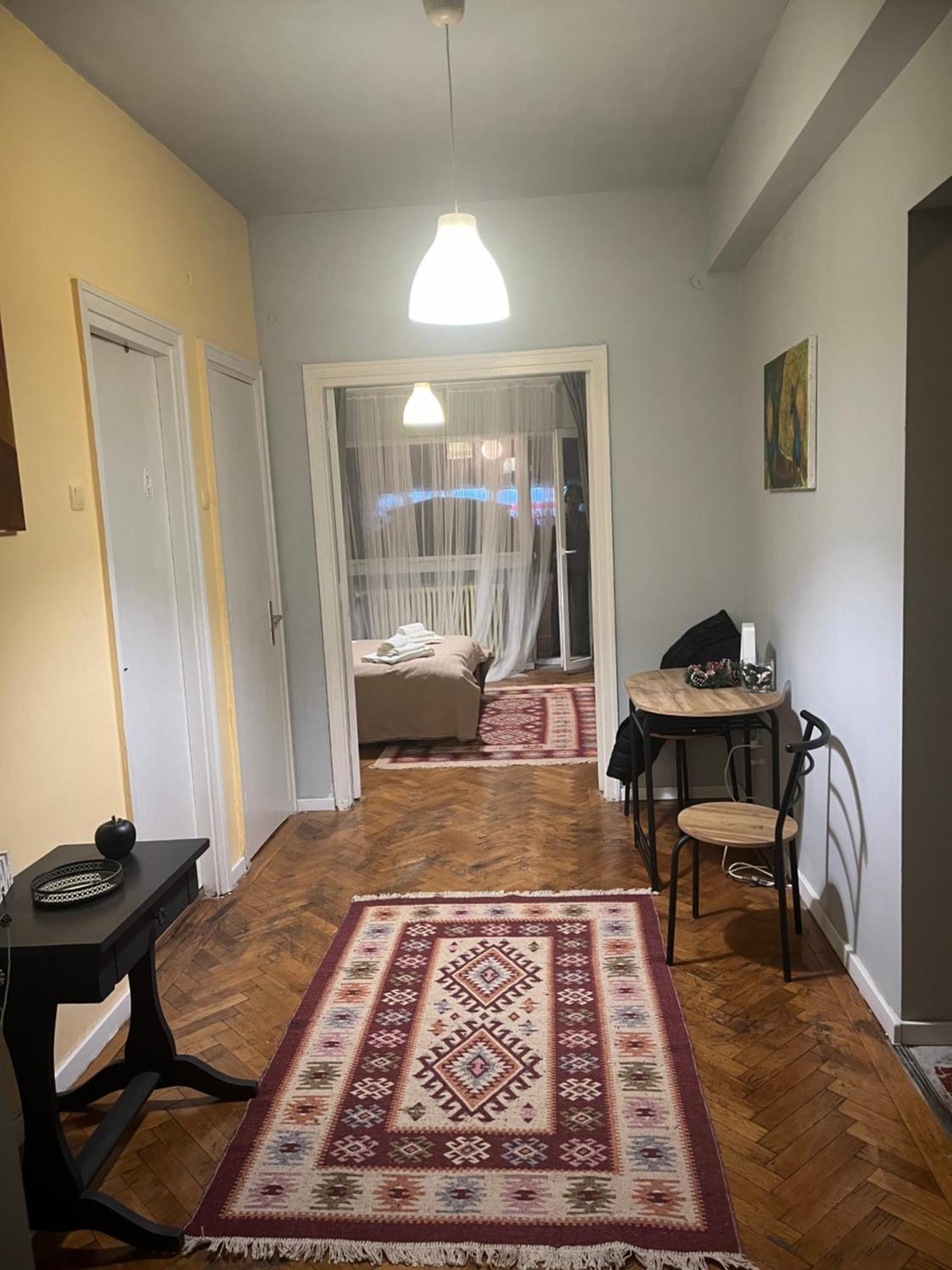 Appartamento Comfortable Downtown Flat